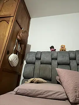 gabiTetas online show from March 5, 9:11 pm