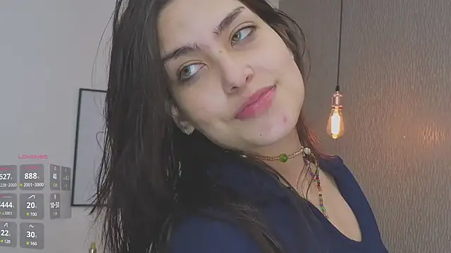 Alexa Thaylor  online show from May 6, 4:11 pm