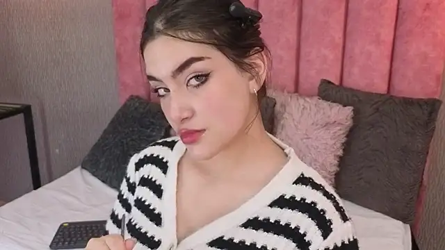 Alexa Thaylor  online show from April 7, 3:25 pm