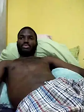 DangerousSafari online show from November 3, 1:44 am