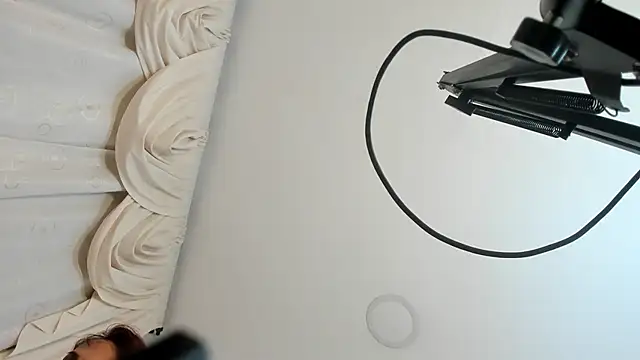 sarita loven online show from March 19, 4:45 am