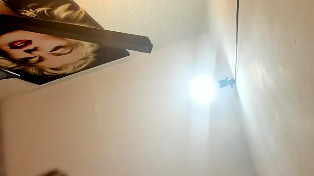 sarita loven online show from April 14, 4:50 am