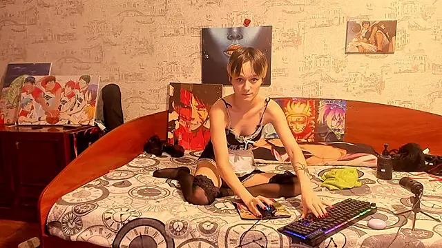 KagamiTayga online show from November 3, 2:42 pm