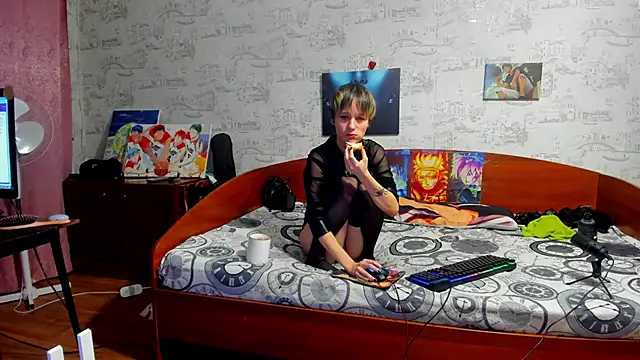 KagamiTayga online show from November 18, 2:49 am