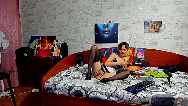 KagamiTayga online show from November 10, 2:49 am