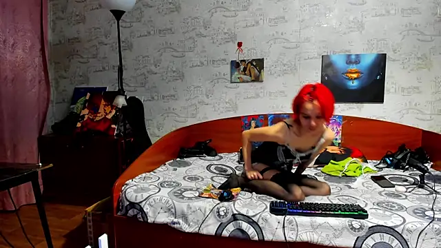 KagamiTayga online show from February 8, 2:42 am