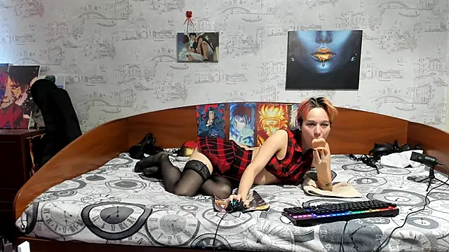 KagamiTayga online show from April 18, 2:47 am