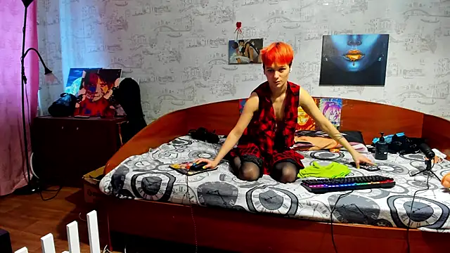 KagamiTayga online show from March 23, 4:56 am