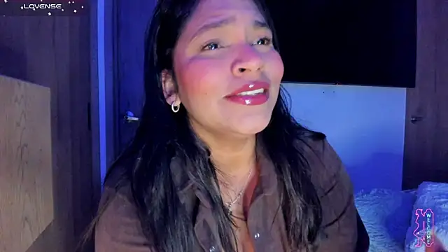 Snapshot of iriss_25 chatting on July 16, 8:55 am iriss 25 online show from July 16, 8:55 am