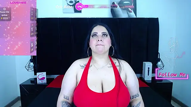 Snapshot of valentina_fox01 chatting on February 19, 9:12 pm valentina fox01 online show from February 19, 9:12 pm