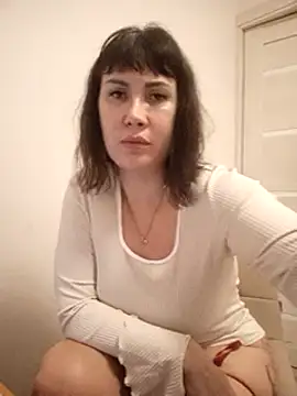 Snapshot of ROXOLANAA_SEXY chatting on March 21, 8:08 pm ROXOLANAA SEXY online show from March 21, 8:08 pm