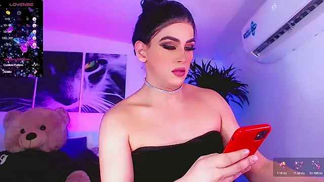 Sophiesweet5 online show from December 20, 4:15 am