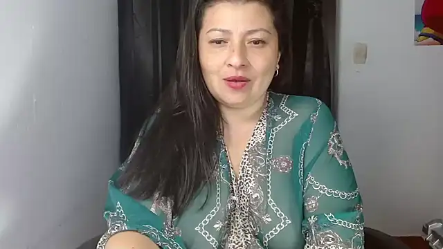 Victoriaevans1 online show from January 9, 4:25 pm