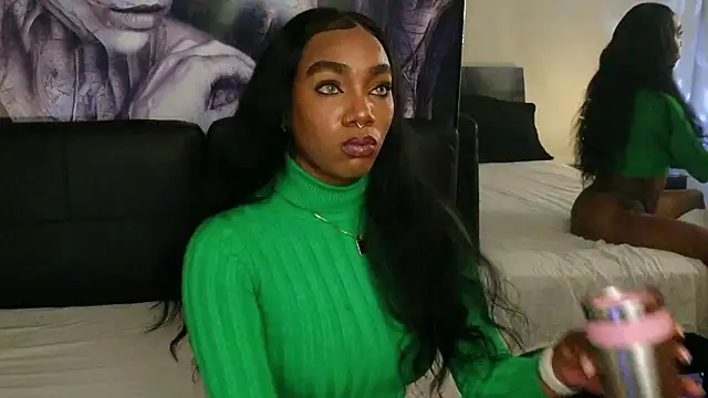 emely brandon online show from February 26, 11:16 pm