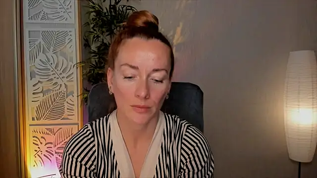Snapshot of RebeccaMartinez chatting on June 4, 12:10 pm RebeccaMartinez online show from June 4, 12:10 pm