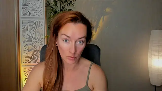 Snapshot of RebeccaMartinez chatting on June 19, 5:35 am RebeccaMartinez online show from June 19, 5:35 am