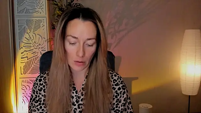 RebeccaMartinez online show from February 13, 6:57 am