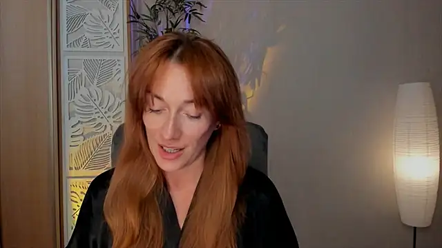 Snapshot of RebeccaMartinez chatting on June 28, 10:21 am RebeccaMartinez online show from June 28, 10:21 am