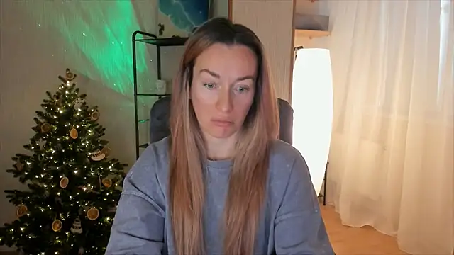 RebeccaMartinez online show from December 21, 6:37 am