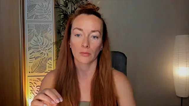 Snapshot of RebeccaMartinez chatting on June 10, 6:47 am RebeccaMartinez online show from June 10, 6:47 am