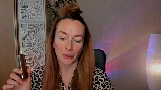 RebeccaMartinez online show from April 30, 10:22 am