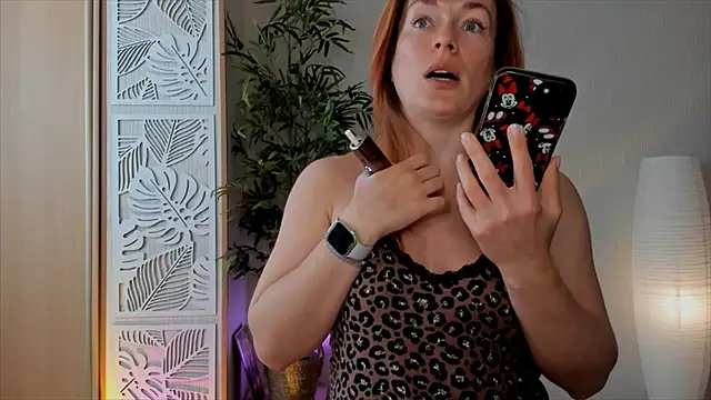 RebeccaMartinez online show from April 17, 7:11 am