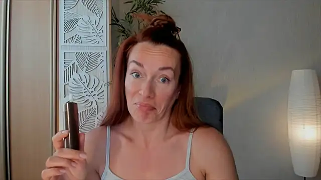 RebeccaMartinez online show from May 29, 7:14 am