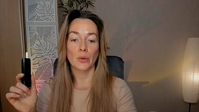 RebeccaMartinez online show from February 28, 7:30 am