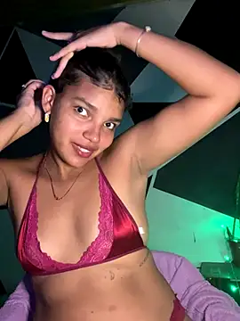 emilyharber online show from December 15, 7:20 pm