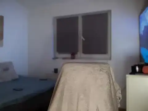 alejandrobgxh online show from April 8, 9:27 pm