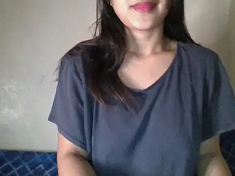  smiling4u  online show from March 21, 8:46 pm