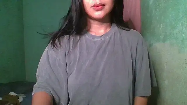 Snapshot of _smiling4u_ chatting on November 1, 3:50 pm smiling4u online show from November 1, 3:50 pm