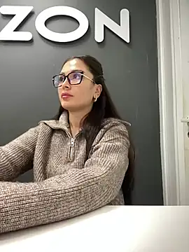Snapshot of Sweet_Lollypop chatting on January 11, 4:46 pm Sweet Lollypop online show from January 11, 4:46 pm