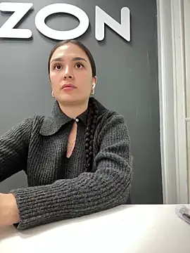 Snapshot of Sweet_Lollypop chatting on February 7, 4:56 pm Sweet Lollypop online show from February 7, 4:56 pm