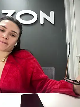 Snapshot of Sweet_Lollypop chatting on March 11, 5:02 pm Sweet Lollypop online show from March 11, 5:02 pm