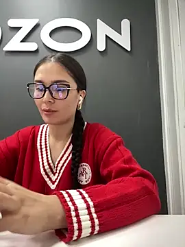 Snapshot of Sweet_Lollypop chatting on January 23, 4:59 pm Sweet Lollypop online show from January 23, 4:59 pm