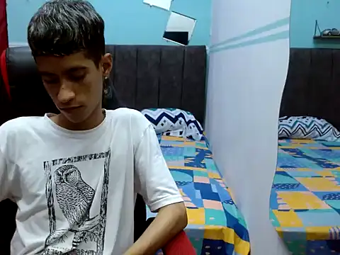 Angelstripboy online show from March 15, 5:04 pm