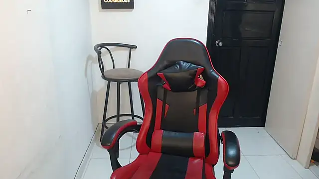 Liamiler01  online show from January 10, 2:29 am