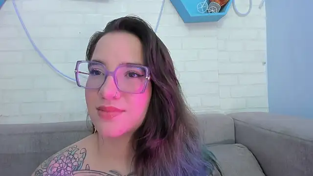 DEVA BLUE  online show from February 10, 6:53 am