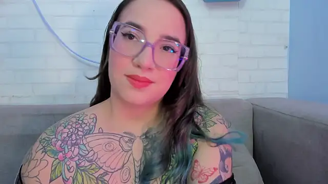 DEVA BLUE  online show from February 7, 4:48 am