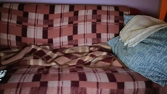 cumloverboyxx69 online show from December 2, 4:30 pm