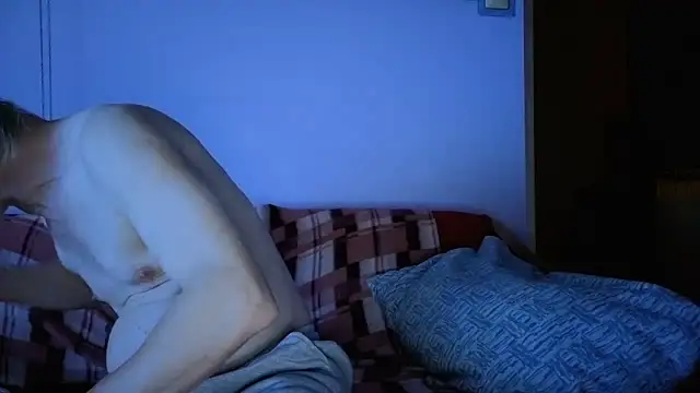 cumloverboyxx69 online show from December 15, 2:34 pm