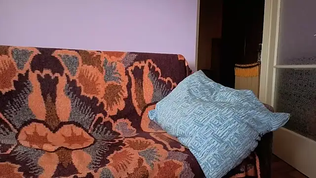 cumloverboyxx69 online show from February 23, 1:44 pm