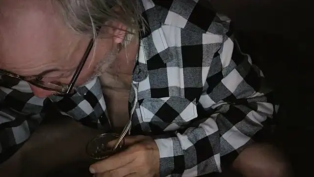 cumloverboyxx69 online show from November 24, 3:06 am