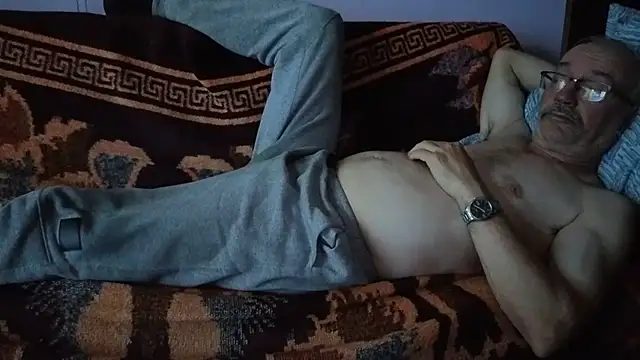 cumloverboyxx69 online show from May 31, 6:09 pm