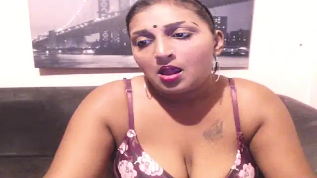 Snapshot of Indian_candy9 chatting on March 12, 10:28 pm Indian candy9 online show from March 12, 10:28 pm