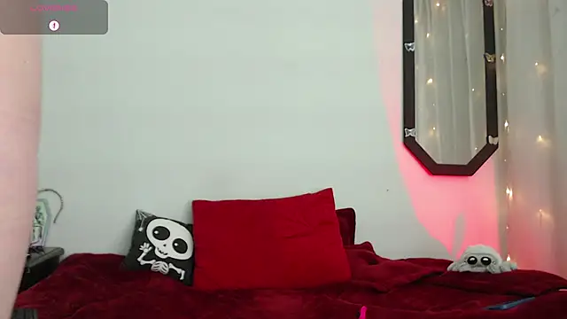 Amy Aloqua online show from February 16, 3:54 pm