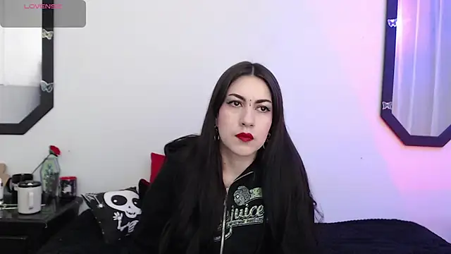 Snapshot of Amy_Aloqua chatting on September 30, 3:29 pm Amy Aloqua online show from September 30, 3:29 pm