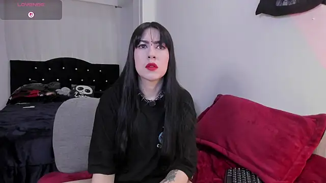 Snapshot of Amy_Aloqua chatting on June 2, 2:39 pm Amy Aloqua online show from June 2, 2:39 pm