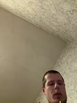 Snapshot of Rusikk66 chatting on January 18, 8:19 pm Rusikk66 online show from January 18, 8:19 pm